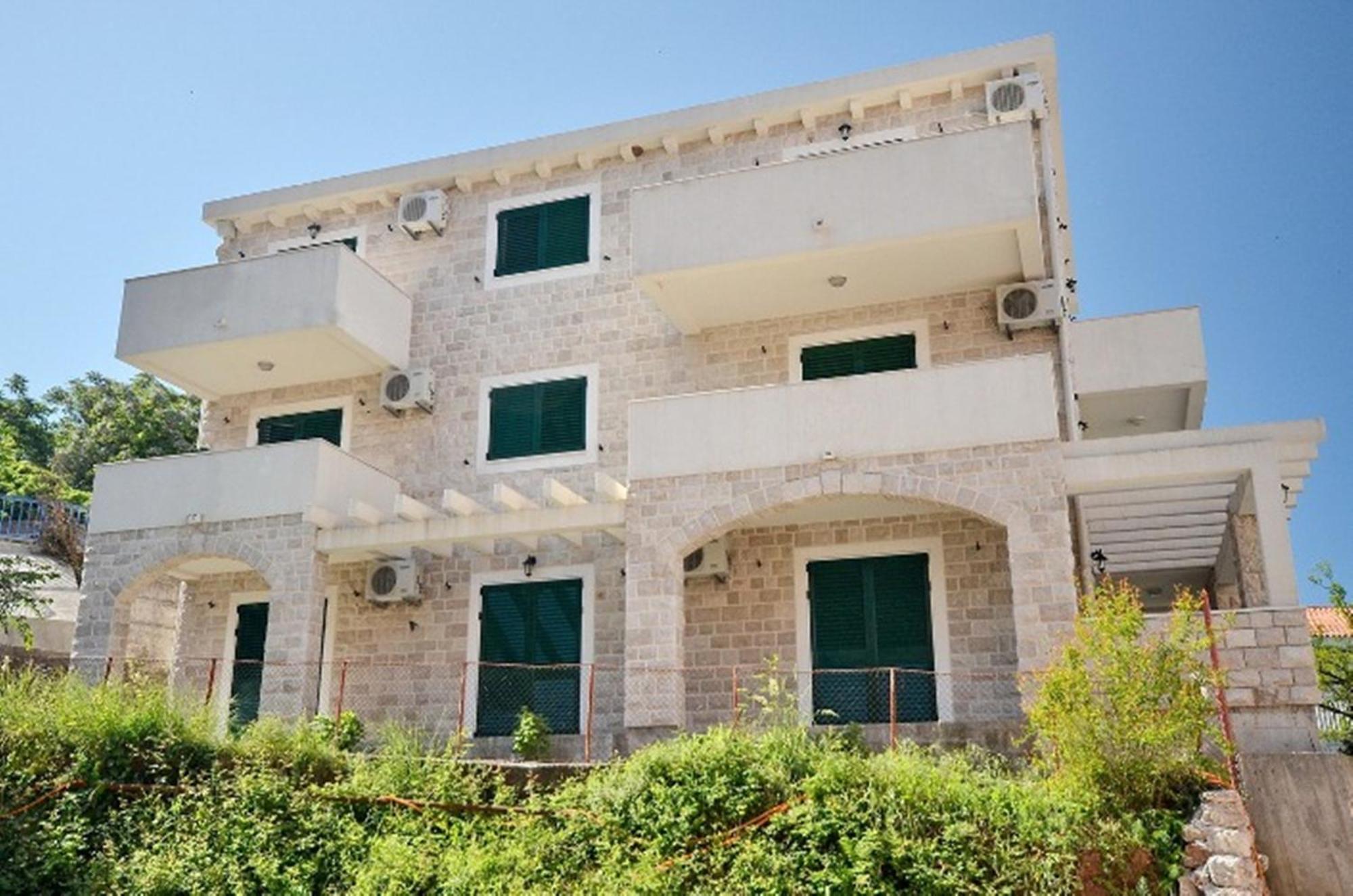Guest House Villa Pastrovka Ilha Sveti Stefan Exterior foto