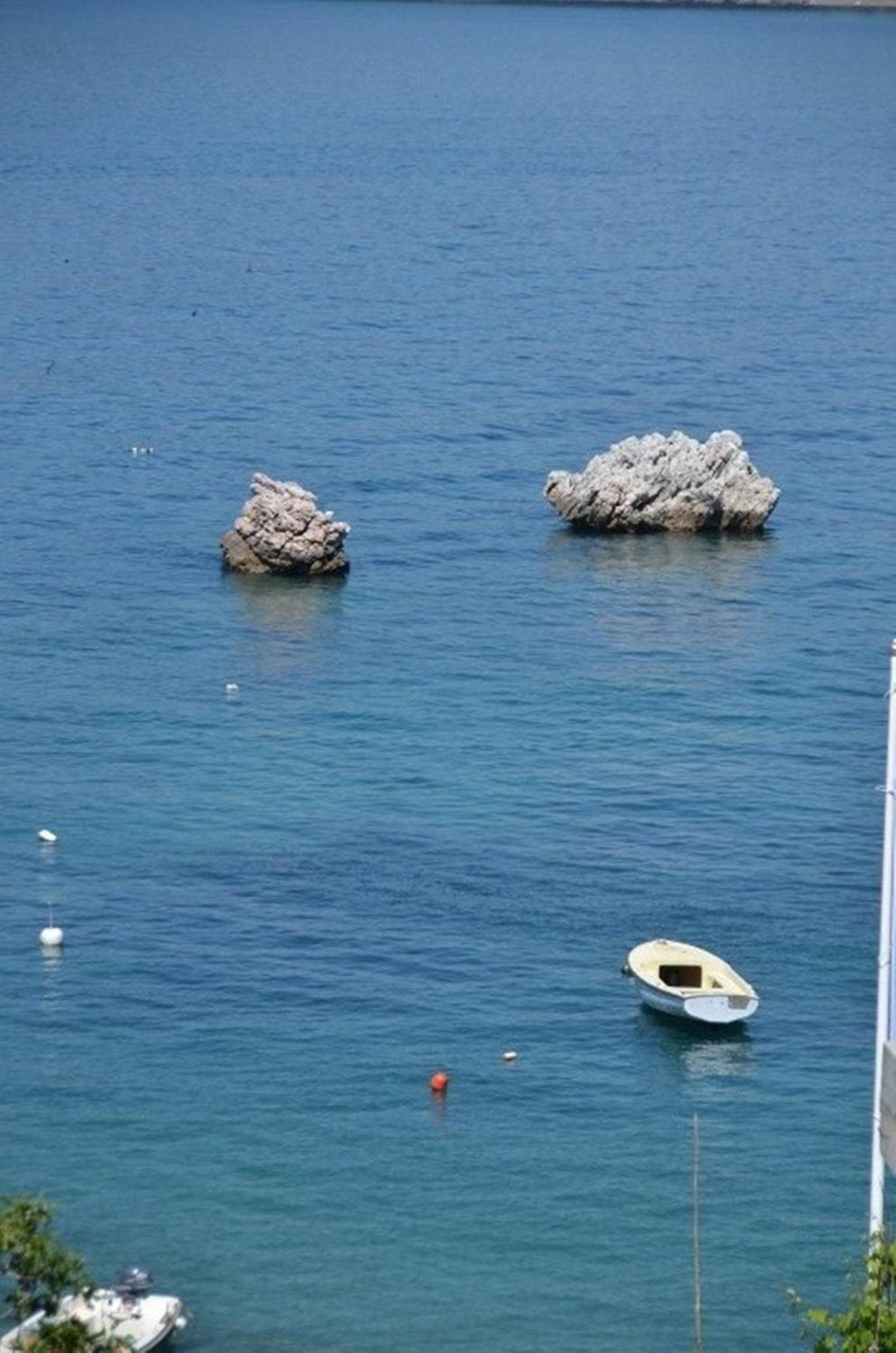 Guest House Villa Pastrovka Ilha Sveti Stefan Quarto foto